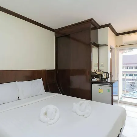 ホテル Blueskyhouse Patong